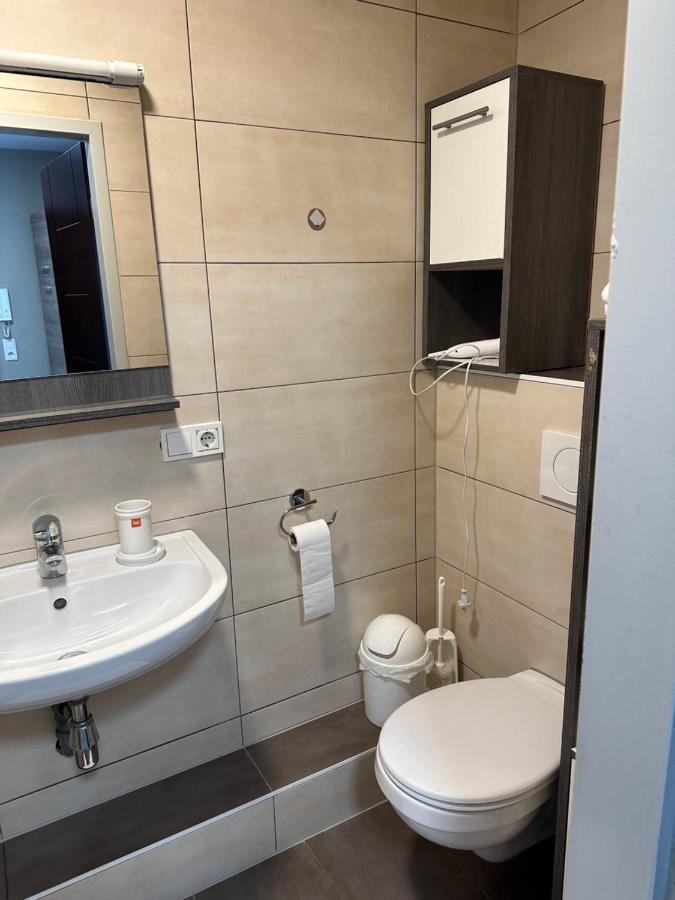 Main Appartments Frankfurt Airport Кельстербах Экстерьер фото